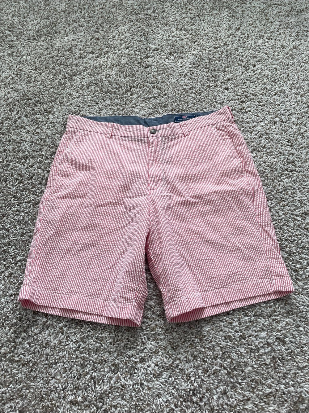 Vineyard Vines Seersucker Breaker Shorts  Men’s Size 34